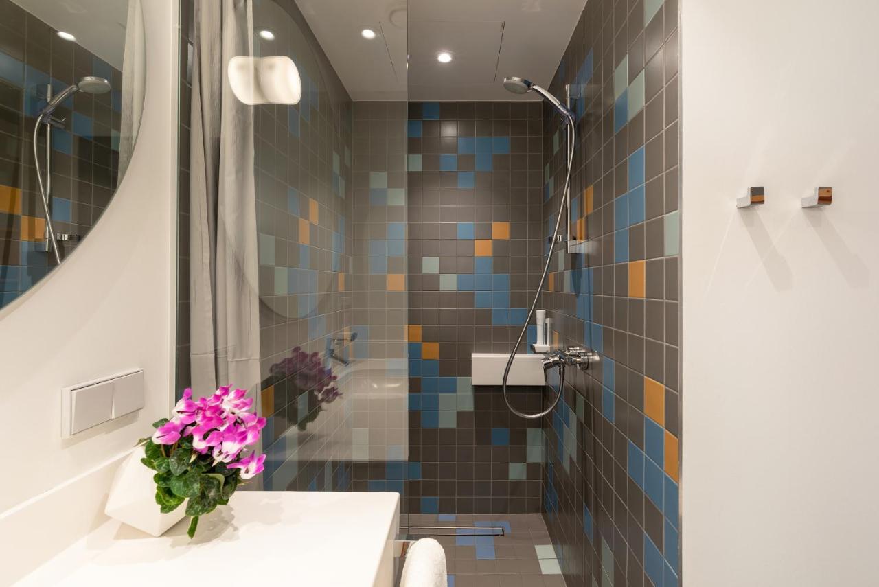 Hotel Sophia By Tartuhotels Bagian luar foto
