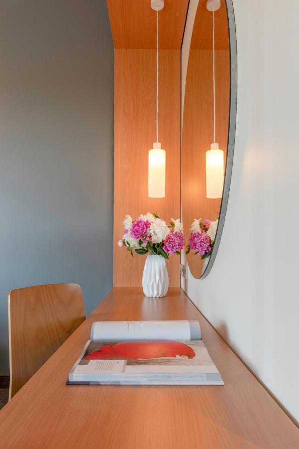 Hotel Sophia By Tartuhotels Bagian luar foto