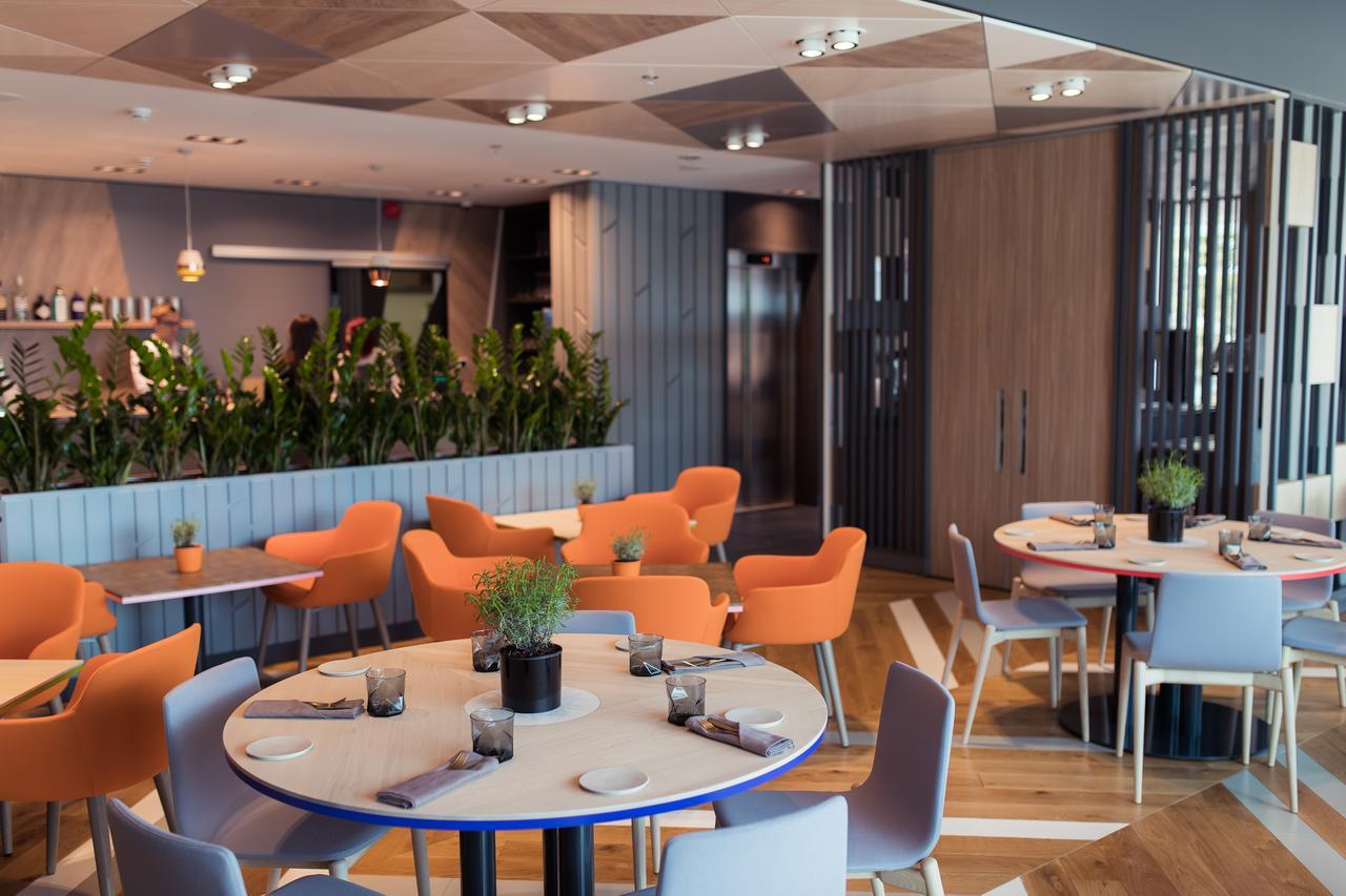 Hotel Sophia By Tartuhotels Bagian luar foto